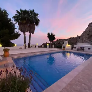 Bed & Breakfast Casa Capricornio, Marbella